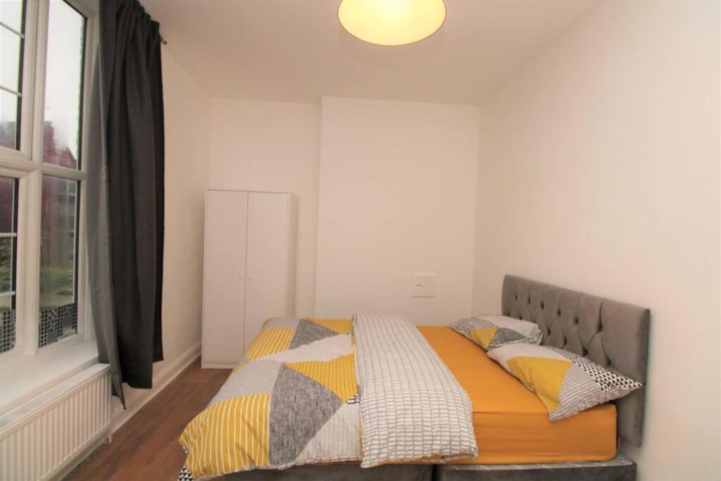شقة Ideal 2 Bed Flat Close To City لندن المظهر الخارجي الصورة